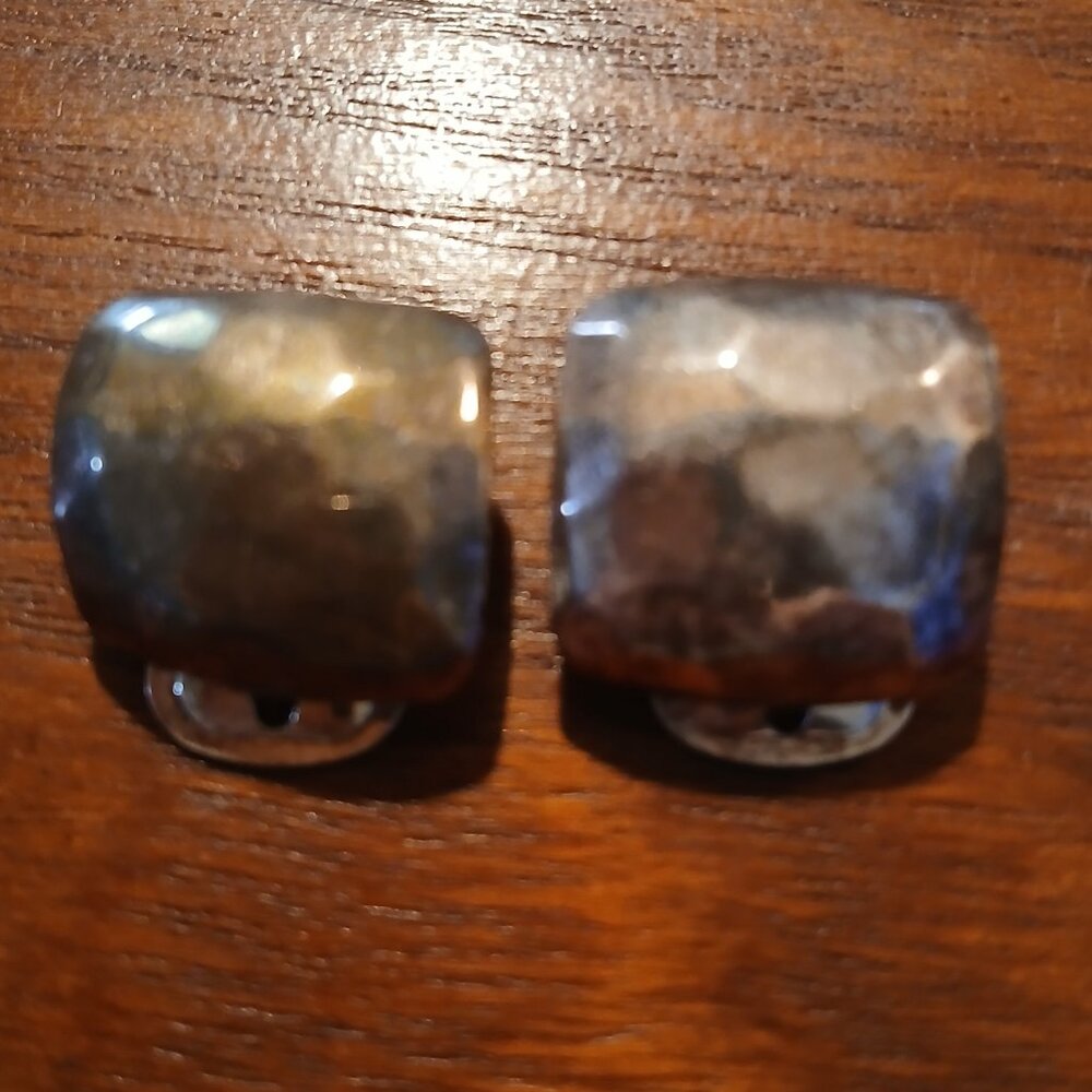 Women's Vintage Square Shaped Hammered Texture Silver Clip On Earrings